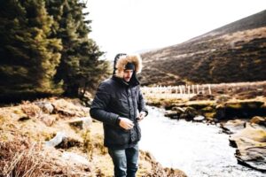 Praca w trudnych warunkach atmosferycznych? Z pomocą przyjdzie kurtka podgrzewana kurtka podgrzewana